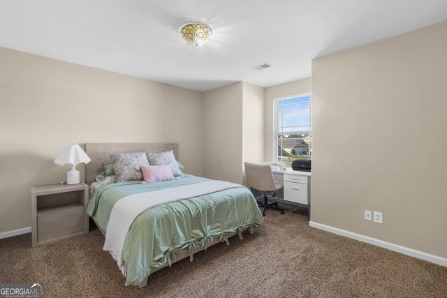 22 Chapel Lake N, Savannah, GA 31419