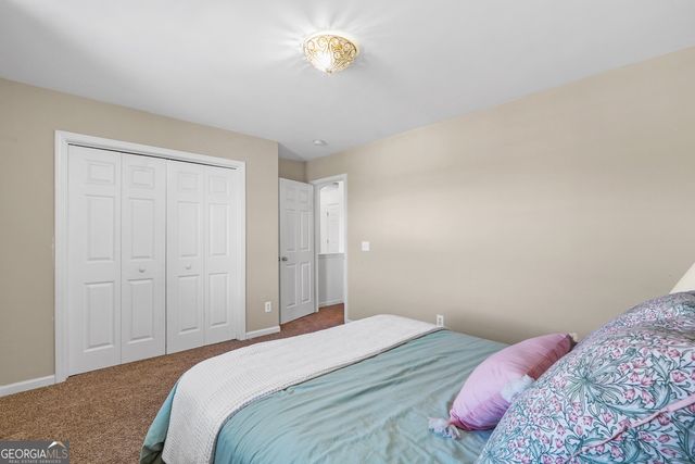 22 Chapel Lake N, Savannah, GA 31419