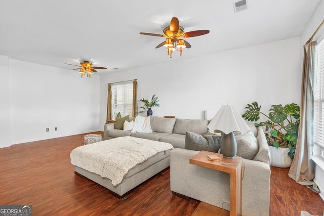 22 Chapel Lake N, Savannah, GA 31419