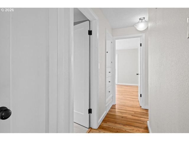 413 E FOURTH PLAIN Blvd, Vancouver, WA 98663