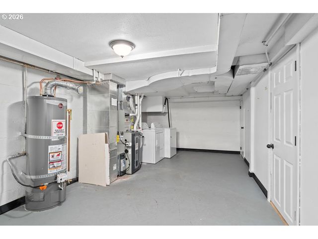 413 E FOURTH PLAIN Blvd, Vancouver, WA 98663