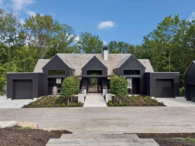 9205 Troubadour Dr, College Grove, TN 37046