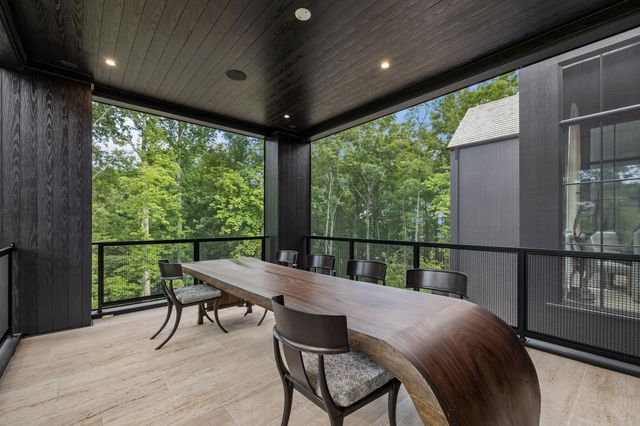 9205 Troubadour Dr, College Grove, TN 37046