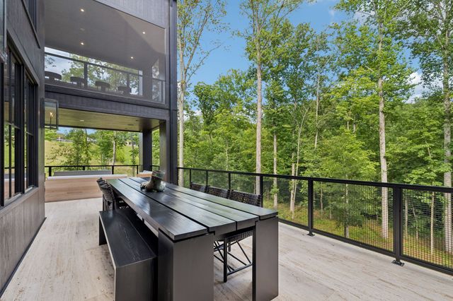 9205 Troubadour Dr, College Grove, TN 37046