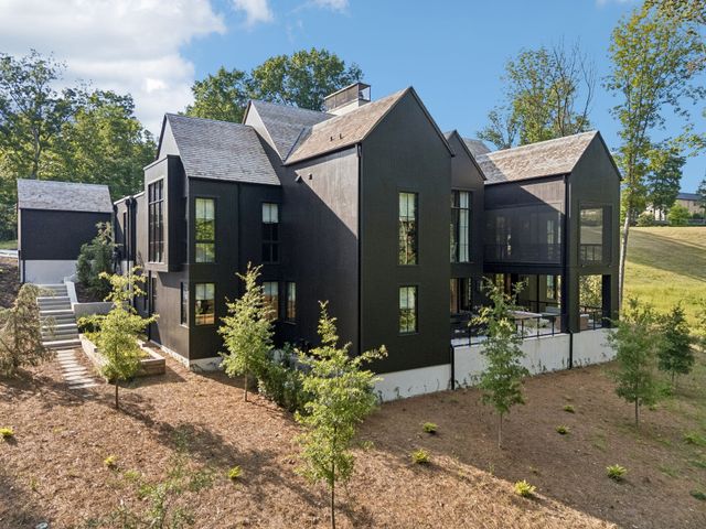 9205 Troubadour Dr, College Grove, TN 37046