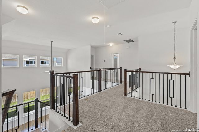 165 Annette Dr, Castroville, TX 78009