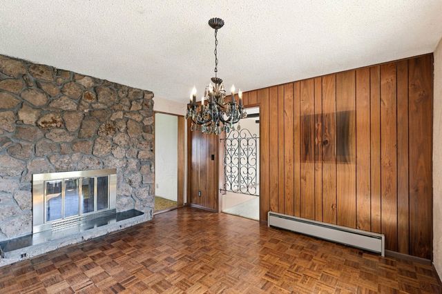9811 N Edna St, Spokane, WA 99208