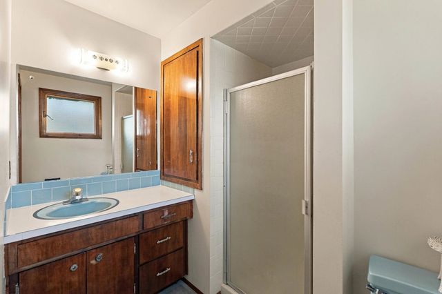 9811 N Edna St, Spokane, WA 99208