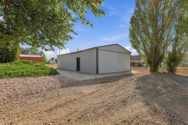 9811 N Edna St, Spokane, WA 99208