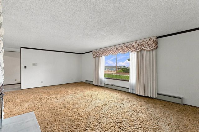 9811 N Edna St, Spokane, WA 99208