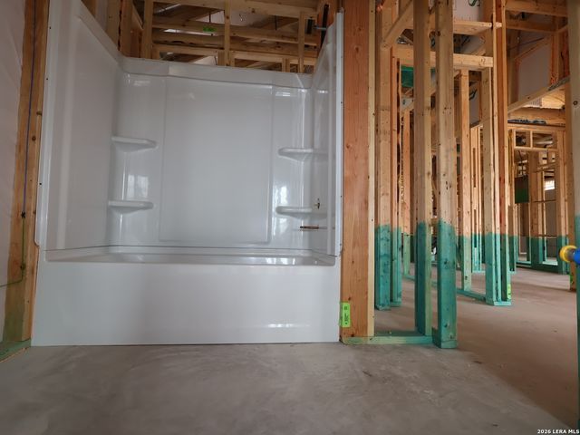 1036 Amber Lake, Seguin, TX 78155