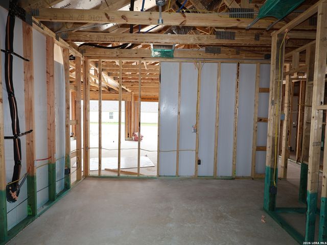 1036 Amber Lake, Seguin, TX 78155