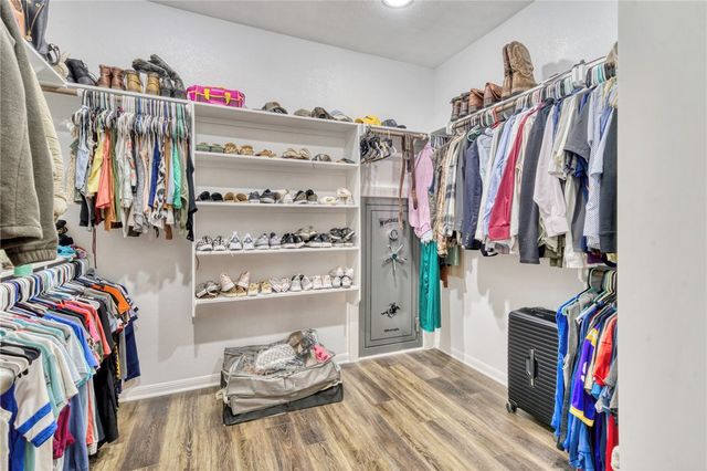 6320 Eldora Drive, College Station, TX 77845