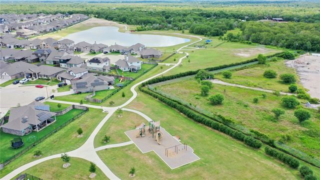 6320 Eldora Drive, College Station, TX 77845
