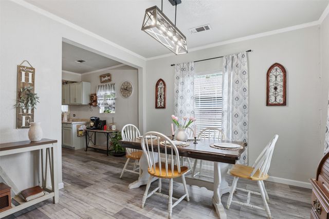106 May Avenue, Cleburne, TX 76031