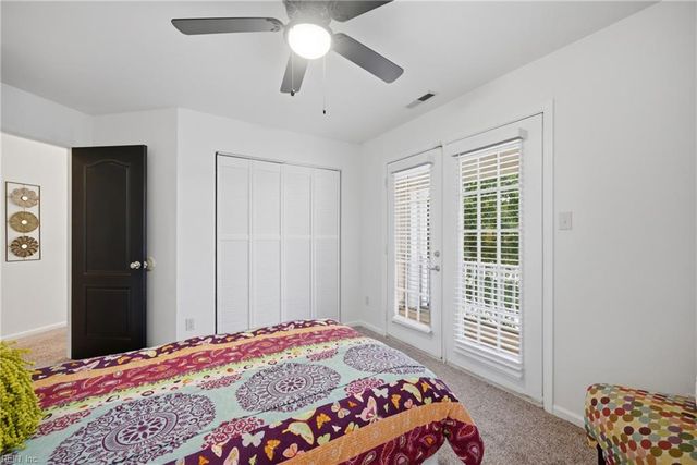 705 Hilltop CT, Chesapeake, VA 23322