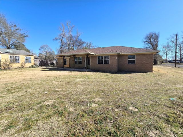 800 N Hamlett Street, Athens, TX 75751
