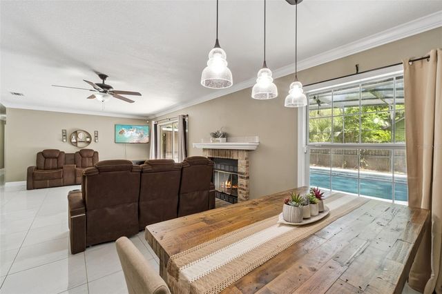 1537 S SPRING GARDEN AVENUE, Deland, FL 32720