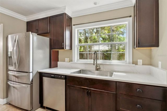 1537 S SPRING GARDEN AVENUE, Deland, FL 32720