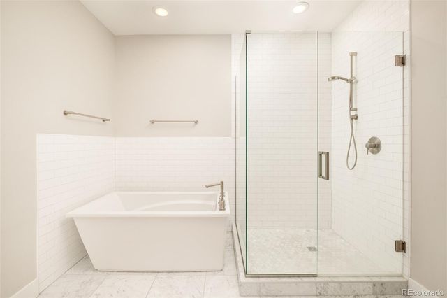 6809 E Lowry Boulevard, Denver, CO 80230
