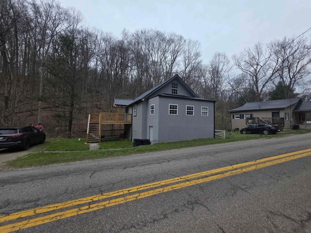 3742 Greenview Road, South Charleston, WV 25309