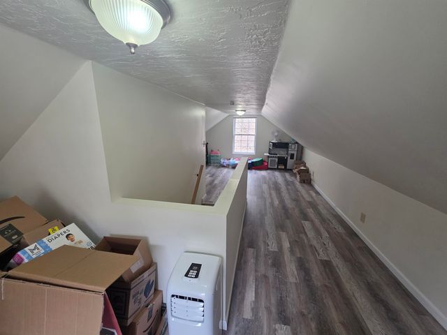 3742 Greenview Road, South Charleston, WV 25309