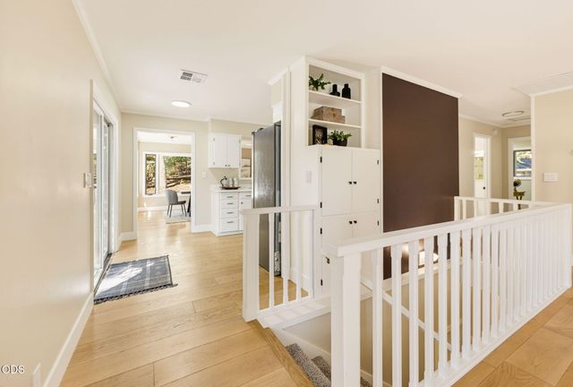152 Strawberry Lane, Ashland, OR 97520