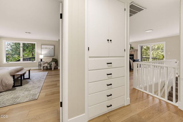 152 Strawberry Lane, Ashland, OR 97520