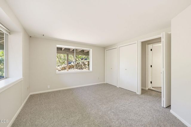 152 Strawberry Lane, Ashland, OR 97520