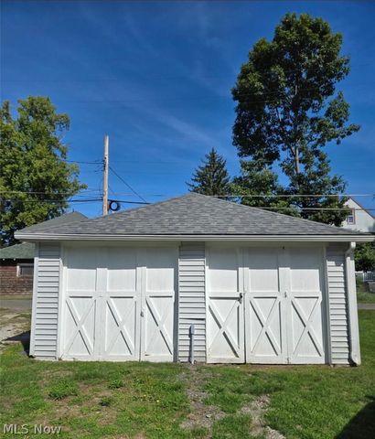 1733 E 47th Street, Ashtabula, OH 44004