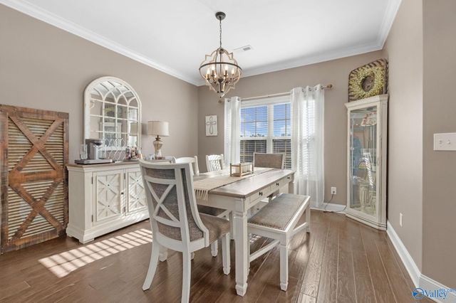 508 Foxridge Drive SW, Hartselle, AL 35640