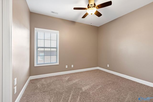 508 Foxridge Drive SW, Hartselle, AL 35640