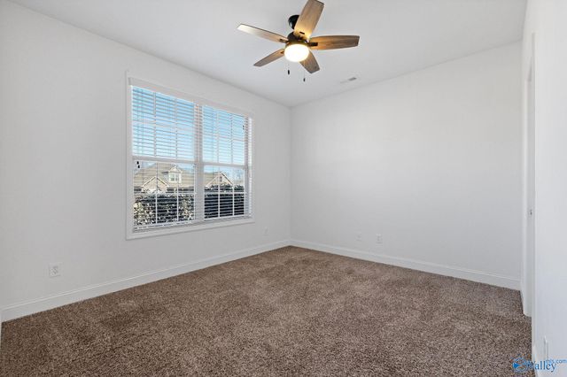 508 Foxridge Drive SW, Hartselle, AL 35640