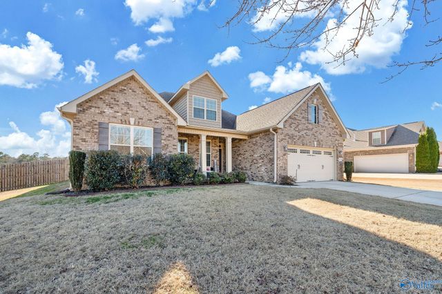 508 Foxridge Drive SW, Hartselle, AL 35640