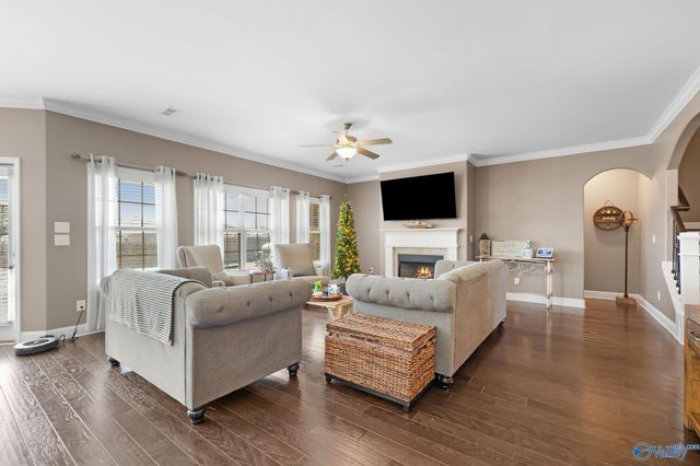 508 Foxridge Drive SW, Hartselle, AL 35640