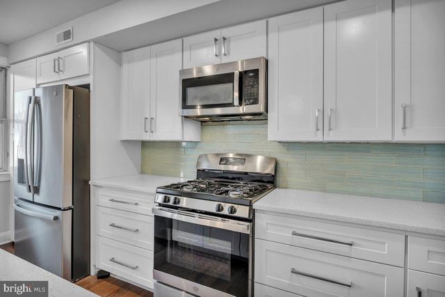 3109 FAIRFIELD ST, Philadelphia, PA 19136