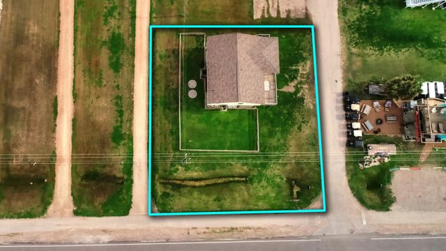 126 Nesmith Place, Surfside Beach, TX 77541