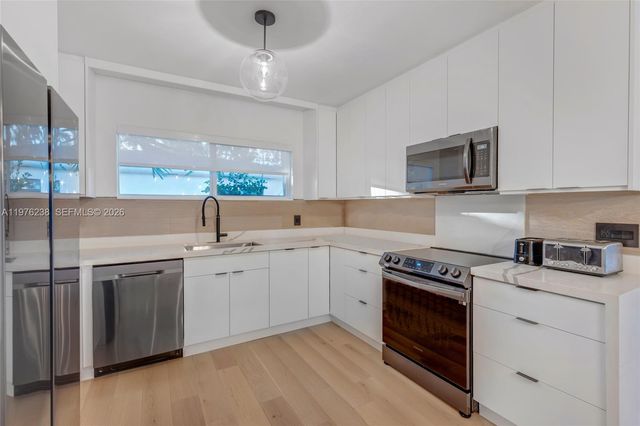 535 NE 50th Ter, Miami, FL 33137