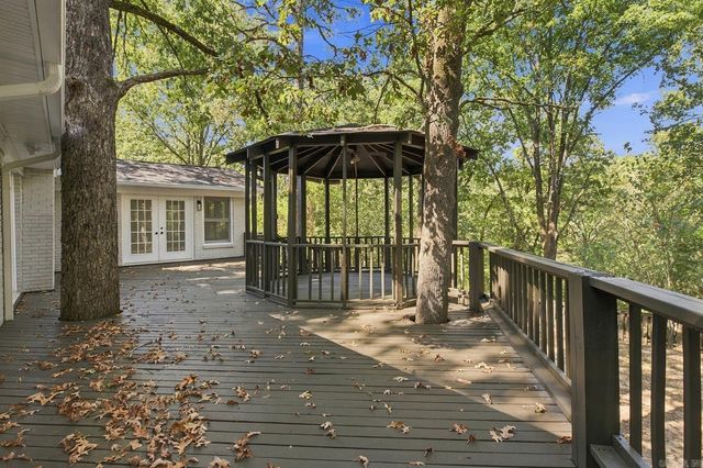 11780 Southridge Drive, Little Rock, AR 72212