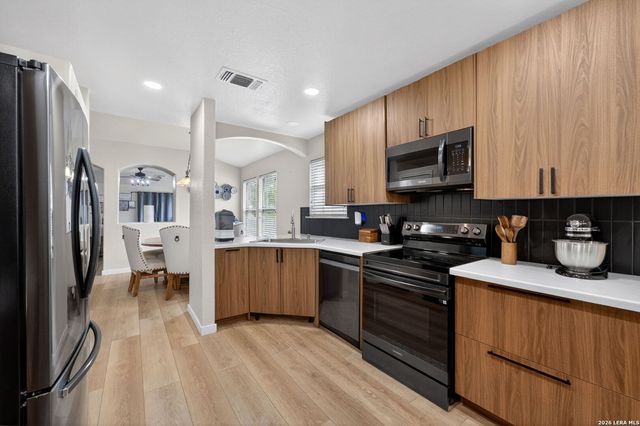 3440 WHISPER BLF, Schertz, TX 78108