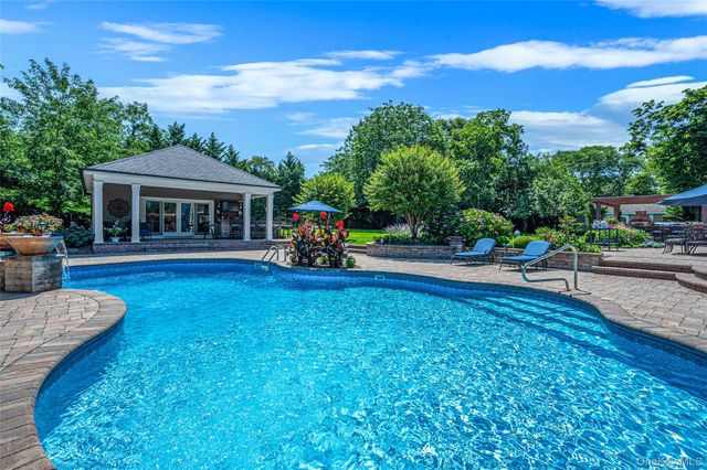 23 Steers Avenue, Northport, NY 11768
