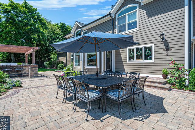 23 Steers Avenue, Northport, NY 11768