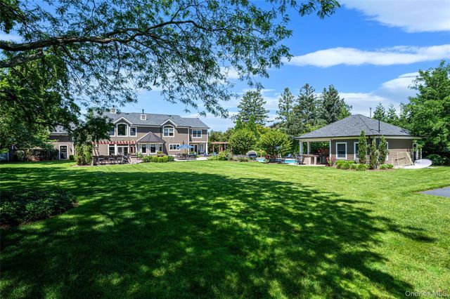 23 Steers Avenue, Northport, NY 11768