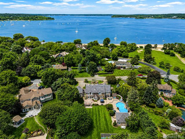23 Steers Avenue, Northport, NY 11768