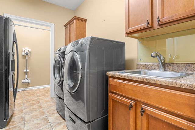 40 SOMERSET CV, Arlington, TN 38002