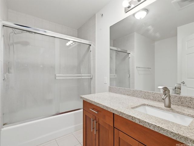 95-060 Waikalani Drive C304, Mililani, HI 96789