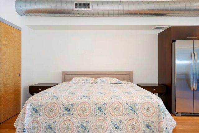1111 S Grand Avenue 1102, Los Angeles, CA 90015