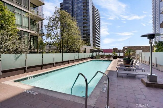 1111 S Grand Avenue 1102, Los Angeles, CA 90015