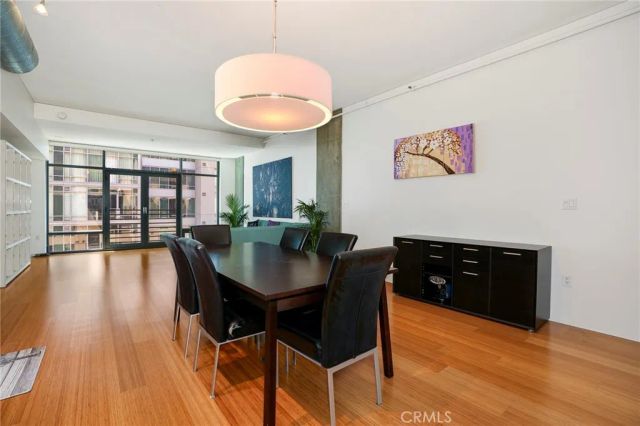 1111 S Grand Avenue 1102, Los Angeles, CA 90015