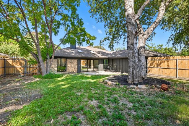 1712 Poinciana Lane, Plano, TX 75075